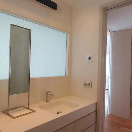 Blue Sea Apart Apartment *